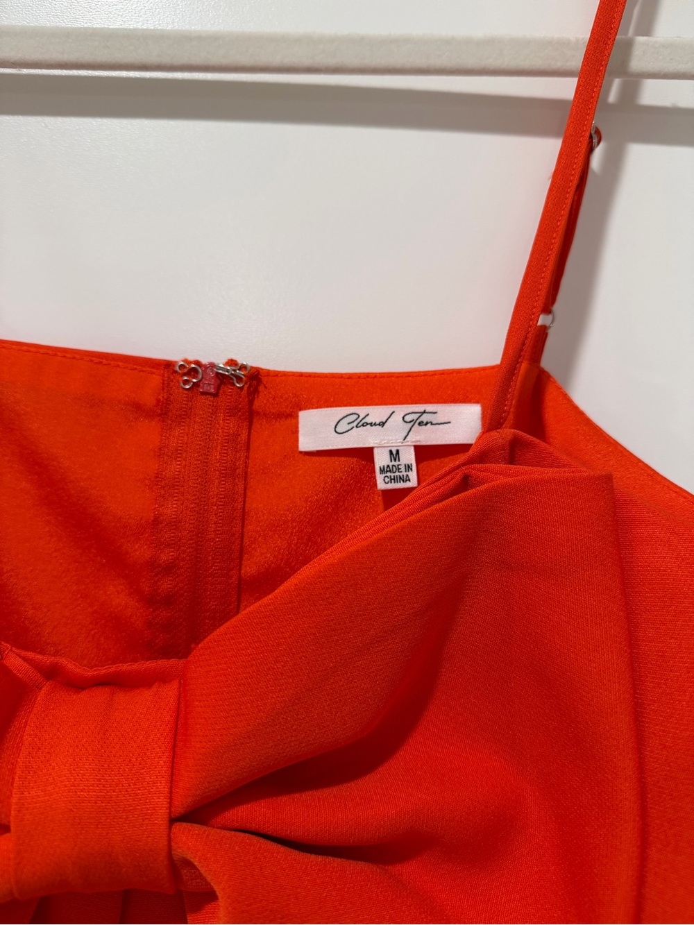 Bow-Front Red Spaghetti Strap Crop Camisole - Picture 3 of 6